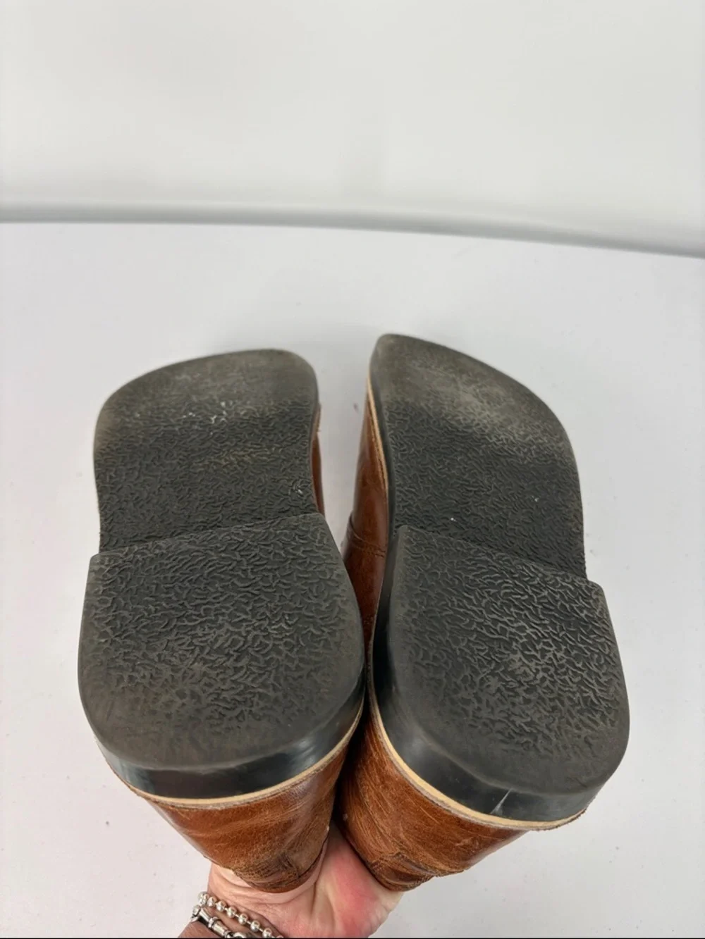 Steve Madden leather upper